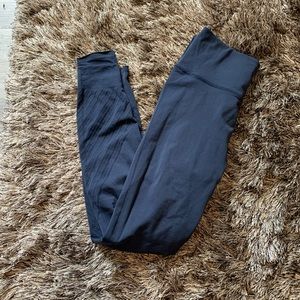 Lululemon Enlighten Legging